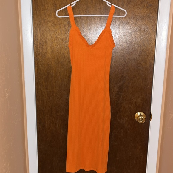 Zara dress - Picture 1 of 5